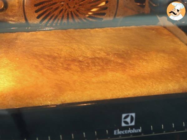 Portugalilainen appelsiinikääretorttu - Torta de laranja - Valmistelu askel 4