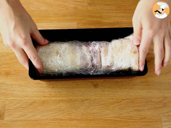 Valkosuklaa vadelma pannukakkutukki - Valmistelu askel 6