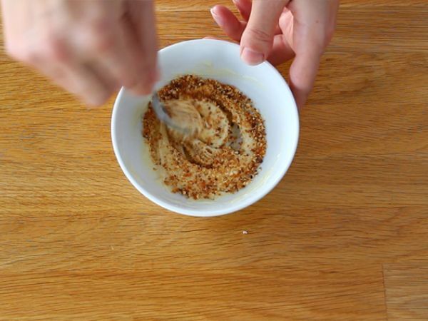 Kotitekoiset Kinder Schoko-Bons suklaat - Valmistelu askel 2