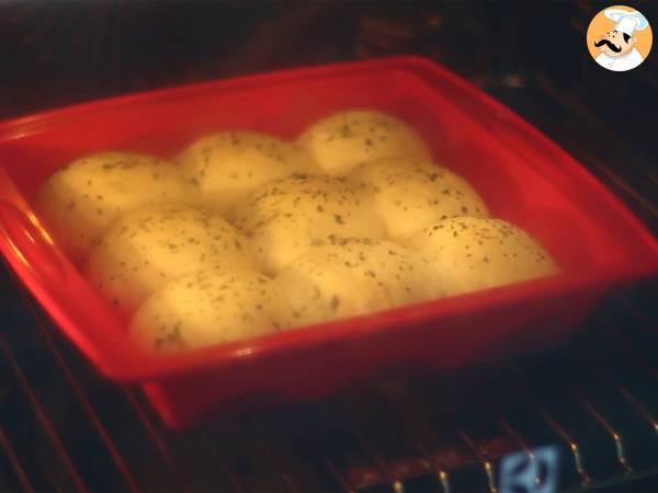 Pizzapullat kinkku-juustotäytteellä - Valmistelu askel 7