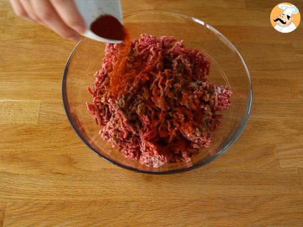 Kefta tagine (mausteisten ja yrttien kanssa jauhettuja lihapullia) - Valmistelu askel 2