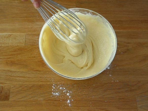 Aprikoosi-mascarponekakku - Valmistelu askel 2