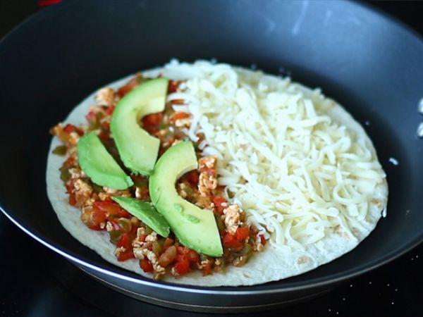 Kanaa ja avokadoa quesadillat - Valmistelu askel 5