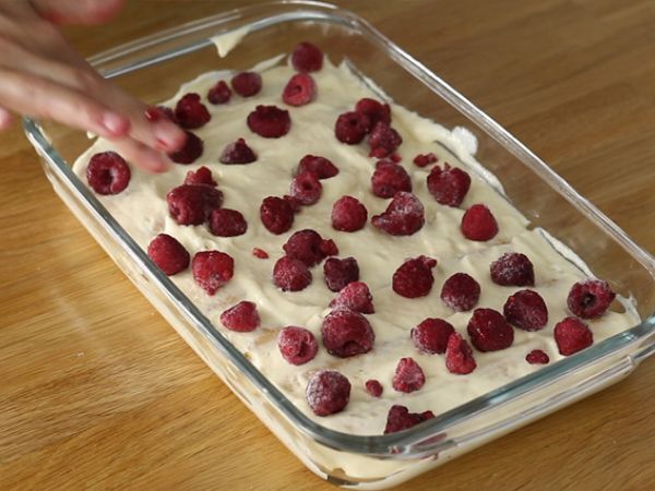 Nopea ja helppo vadelmatiramisu - Valmistelu askel 5
