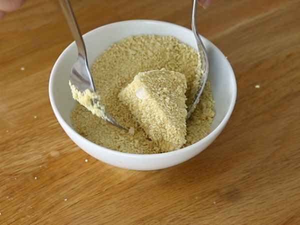 Paneroitu Camembert, sulava ja rapea - Valmistelu askel 3