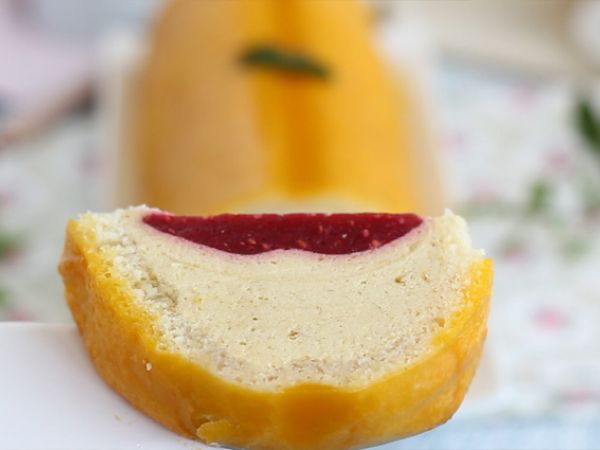 Mango- ja vadelmakakku - Valmistelu askel 24