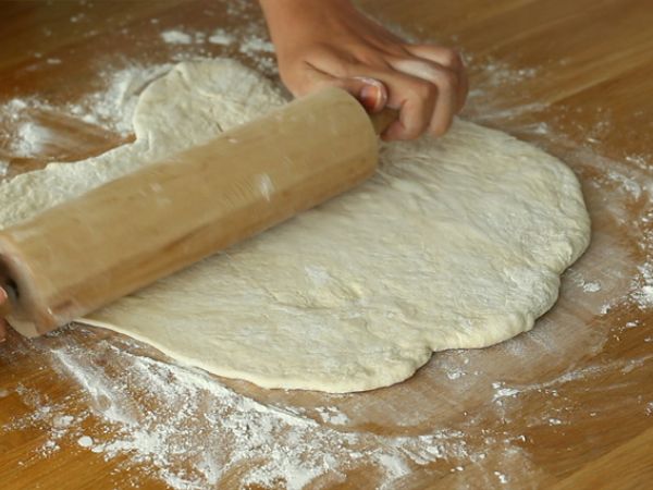 Fougasse pekonilla ja sipulilla - Valmistelu askel 3