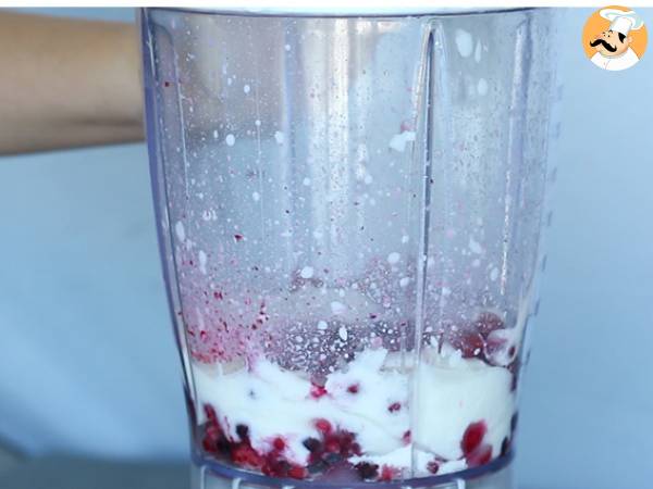 Punainen hedelmä lassi - Valmistelu askel 1