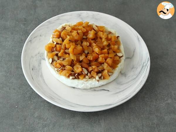 Brie aprikoosi- ja mantelitäytteellä - Valmistelu askel 3