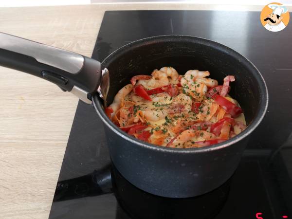 Thai Pasta (kookoskerma-nuudelit katkarapujen ja vihannesten kera) - Valmistelu askel 2
