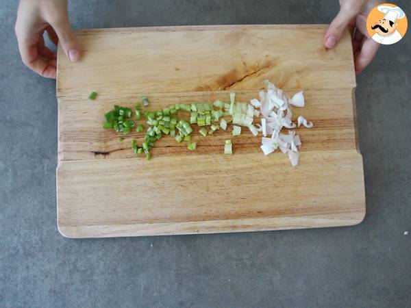 Okonomiyaki - japanilainen munakas - Valmistelu askel 2