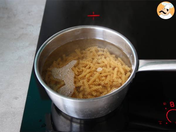 Helppo tonnikalapasta - Valmistelu askel 1