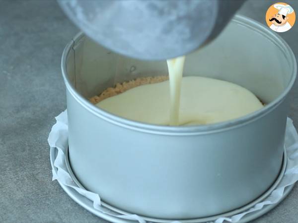 Extra suklaakakku kolmella suklaalla - Valmistelu askel 3