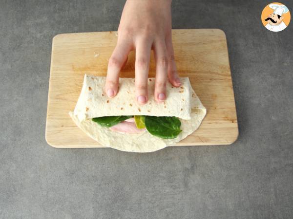 Kinkku-Cheddar-pinaattikääryleet - Valmistelu askel 2