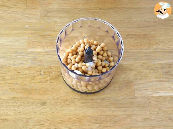 Vihannespuutarha aperitiivejä varten (hummusta ja kasviksia) - Valmistelu askel 1