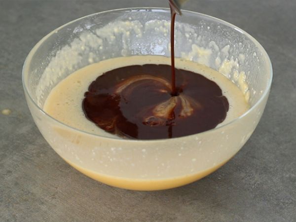 Pääsiäissuklaajäämistä valmistettu brownie - Valmistelu askel 2