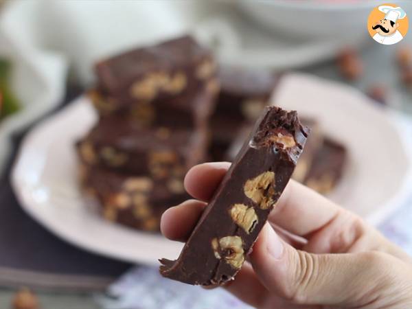 Hasselpähkinäfudge - Suklaa ja hasselpähkinä neliöt - Valmistelu askel 4