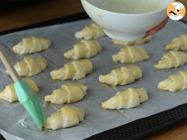 Leivonnaiscroissantit kinkun ja tuorejuuston kera - Valmistelu askel 5
