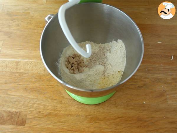 Focaccia kirsikkatomaattien kanssa - Valmistelu askel 1