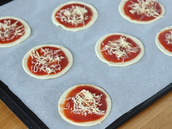 Muumipizza-leivonnainen - Valmistelu askel 3