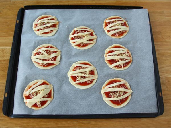 Muumipizza-leivonnainen - Valmistelu askel 4