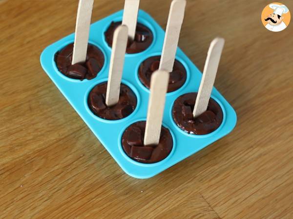 Kuuma suklaa tikkarit: tumma suklaa + Carambar - Valmistelu askel 3