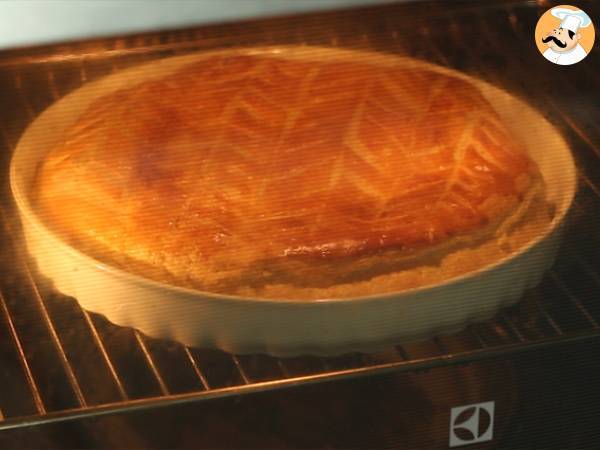 Frangipane-vadelma-pistaasipähkinä galette des rois - Valmistelu askel 7