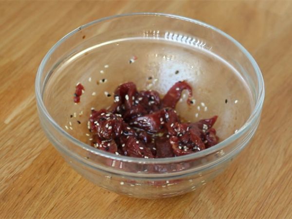 Kevätkääryleet - marinoitu naudanliha - Valmistelu askel 1