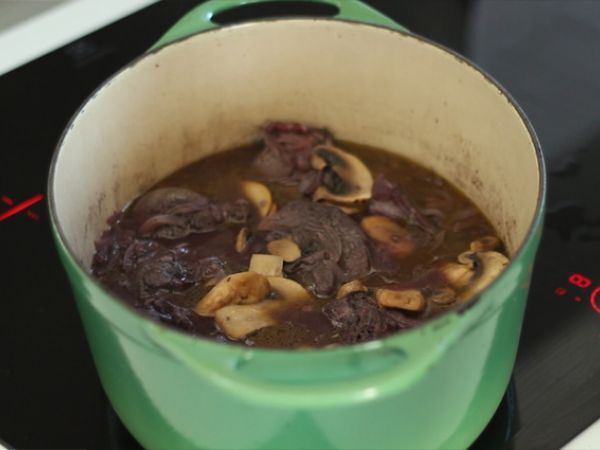 Coq au vin - Valmistelu askel 5