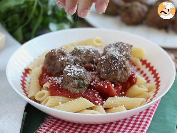 Vasikkaliha ja parmesaanilihapullat - Valmistelu askel 4