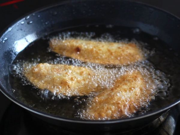 Tonnikalapasteijat kotitekoisesta taikinasta - Valmistelu askel 9