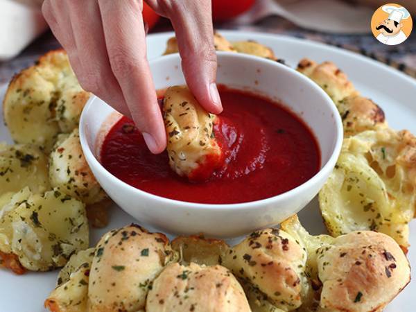 Mozzarellalla täytetty pizzakruunu - Valmistelu askel 6