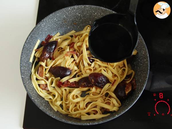 Viikunoiden ja pancettan tagliatelle - Valmistelu askel 4