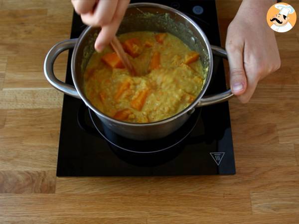 Butternut- ja korallilinssikeitto - Valmistelu askel 2