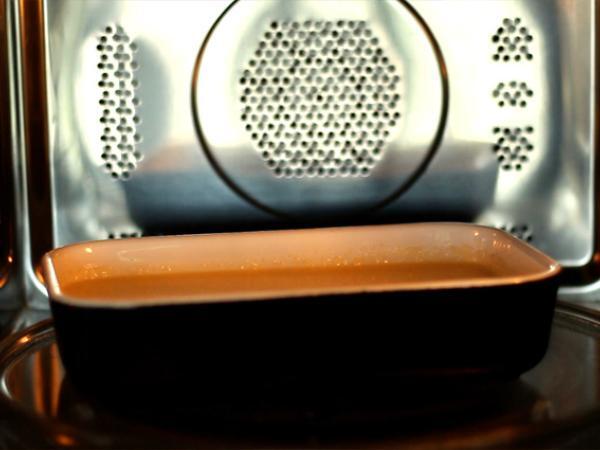Kookospähkinäflan mikroaaltouunissa 8 minuutissa - Valmistelu askel 4