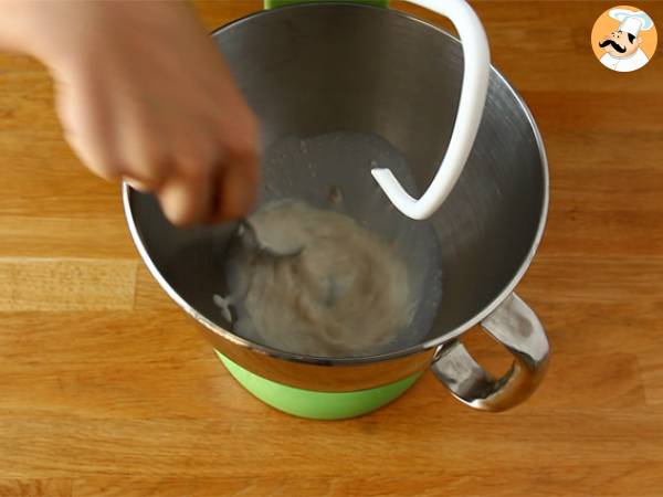 Kotitekoinen sokeripiirakka - Valmistelu askel 1