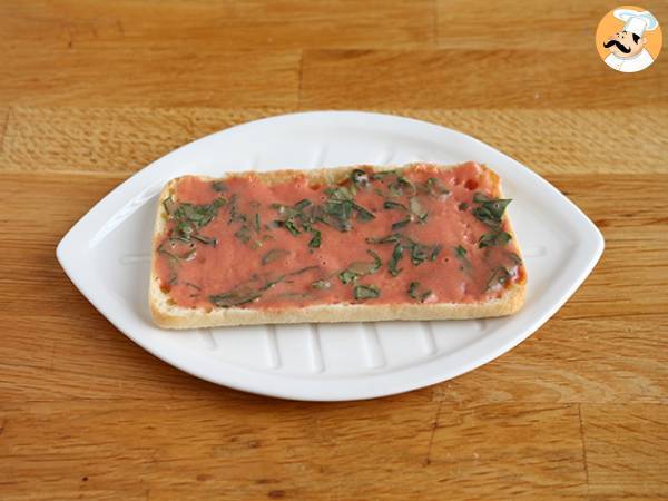 Lohta, mozzarella ja tilliä sisältävä panini - Valmistelu askel 1