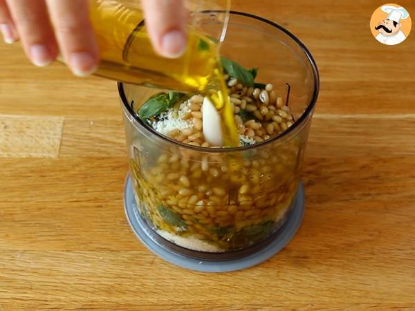 Kotitekoinen vihreä pesto - pesto alla genovese - Valmistelu askel 2