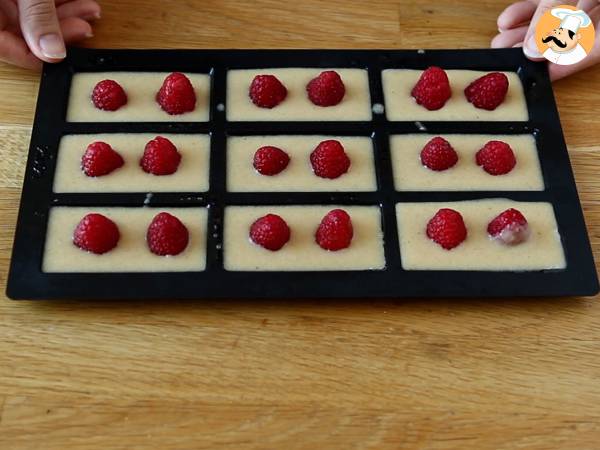 Vadelma Financiers, helppo ja yksityiskohtainen resepti - Valmistelu askel 5