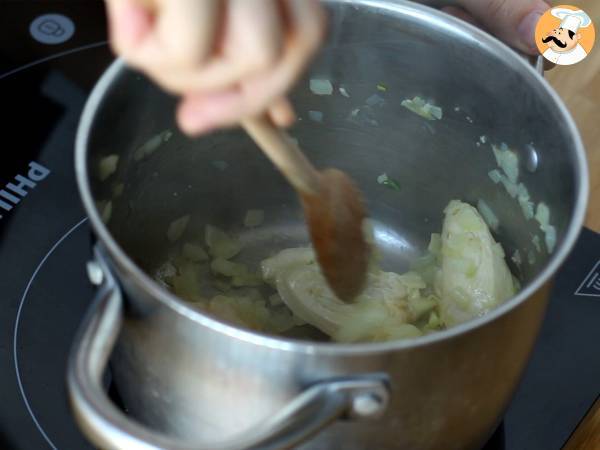 Yhden padan pasta pinaatti, vuohenjuustoa ja kanaa - Valmistelu askel 1