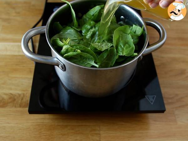 Yhden padan pasta pinaatti, vuohenjuustoa ja kanaa - Valmistelu askel 3
