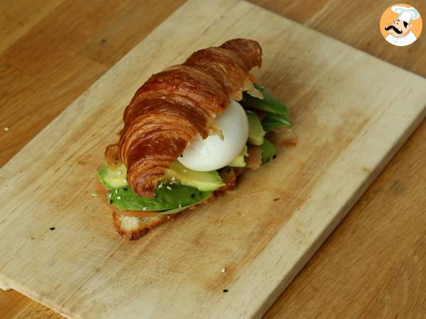 Brunssin tyyppinen croissant-sandwich - Valmistelu askel 5