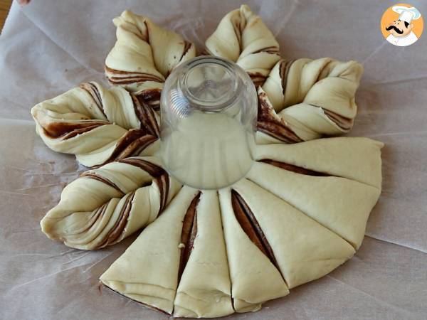 Brioche lumihiutale levitteellä - Valmistelu askel 10