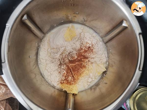 Béchamel-kastike Thermomixille - Valmistelu askel 1