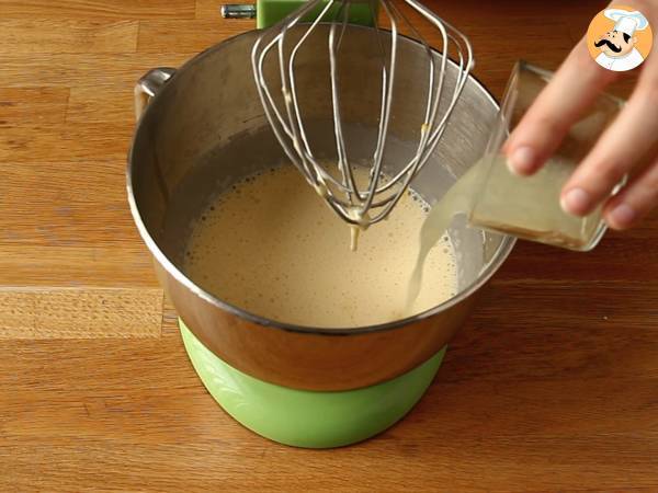 Pääsiäisen sitruuna-valkosuklaa Bundt-kakku - Valmistelu askel 2