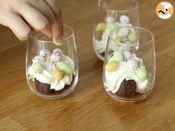 Pääsiäisen brownie ja kermavaahto verrines - Valmistelu askel 5