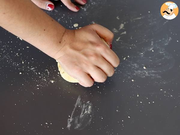 Kotitekoinen munapasta pappardelle: resepti vaihe vaiheelta - Valmistelu askel 3