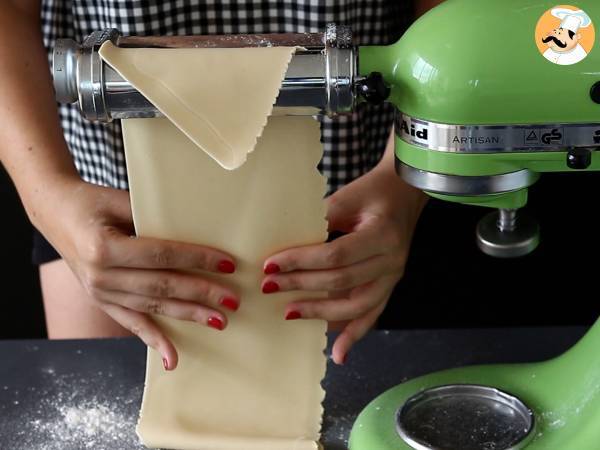 Kotitekoiset farfalle - Valmistelu askel 6