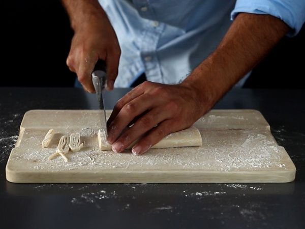 Tagliolini, vaiheittainen ohje niiden valmistamiseen kotona - Valmistelu askel 5