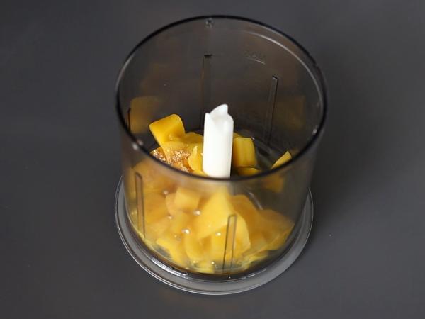 Katkarapu- ja mangoverrineet makeaksi ja suolaiseksi aperitiiviksi - Valmistelu askel 6